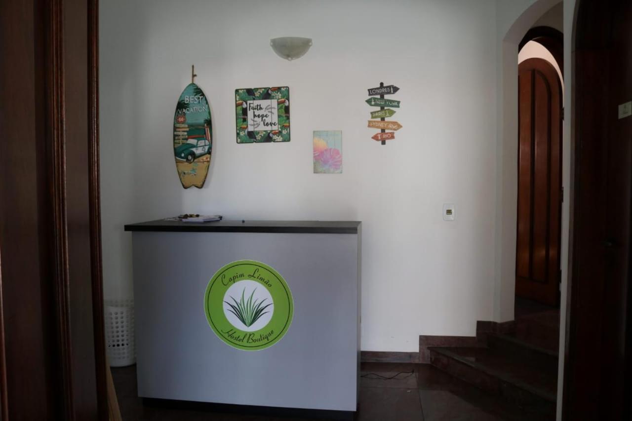 Capim Limao Hostel Boutique Гуаружа Экстерьер фото